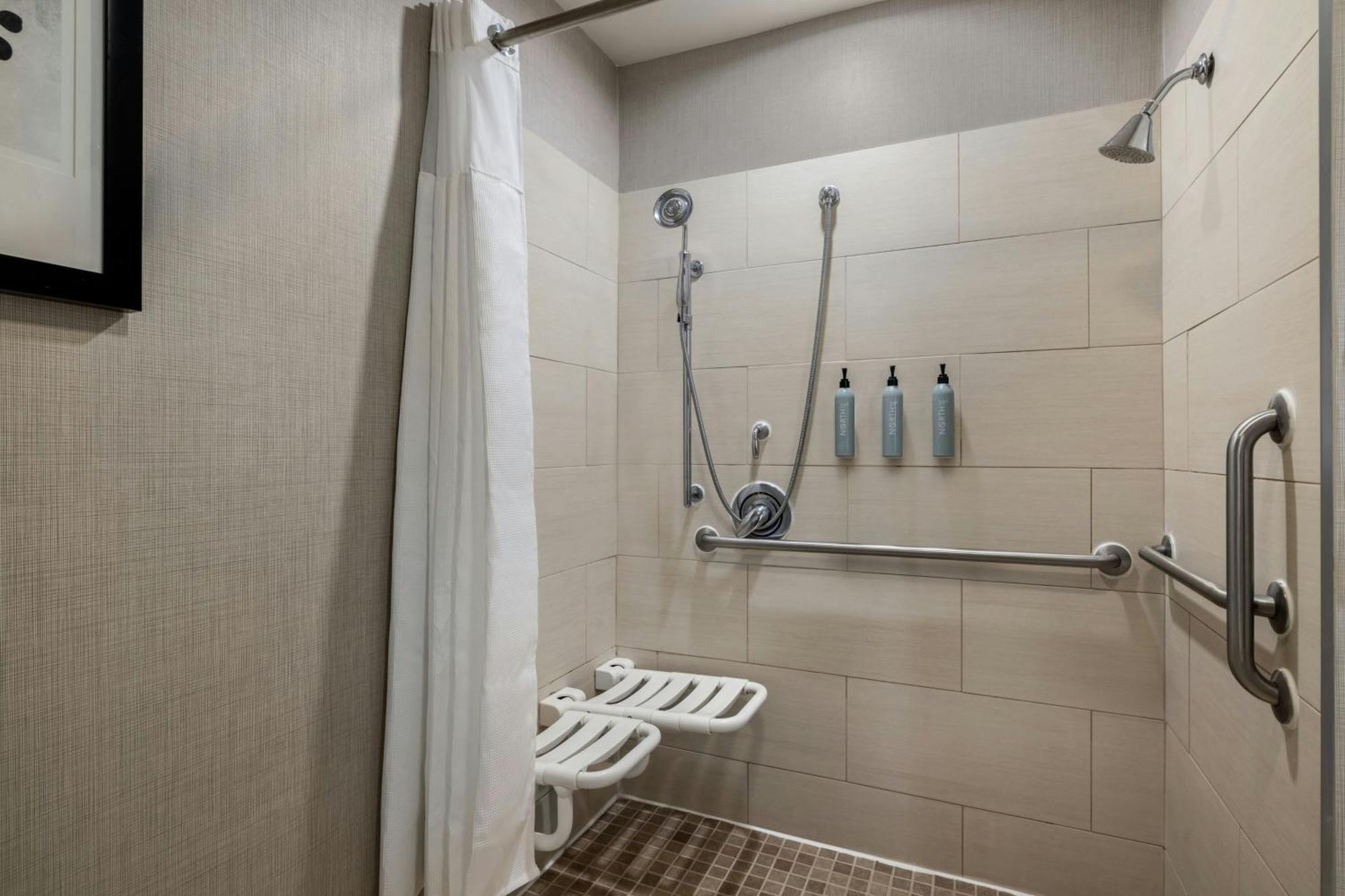 Residence Inn By Marriott Richmond Chester Woodvale Buitenkant foto