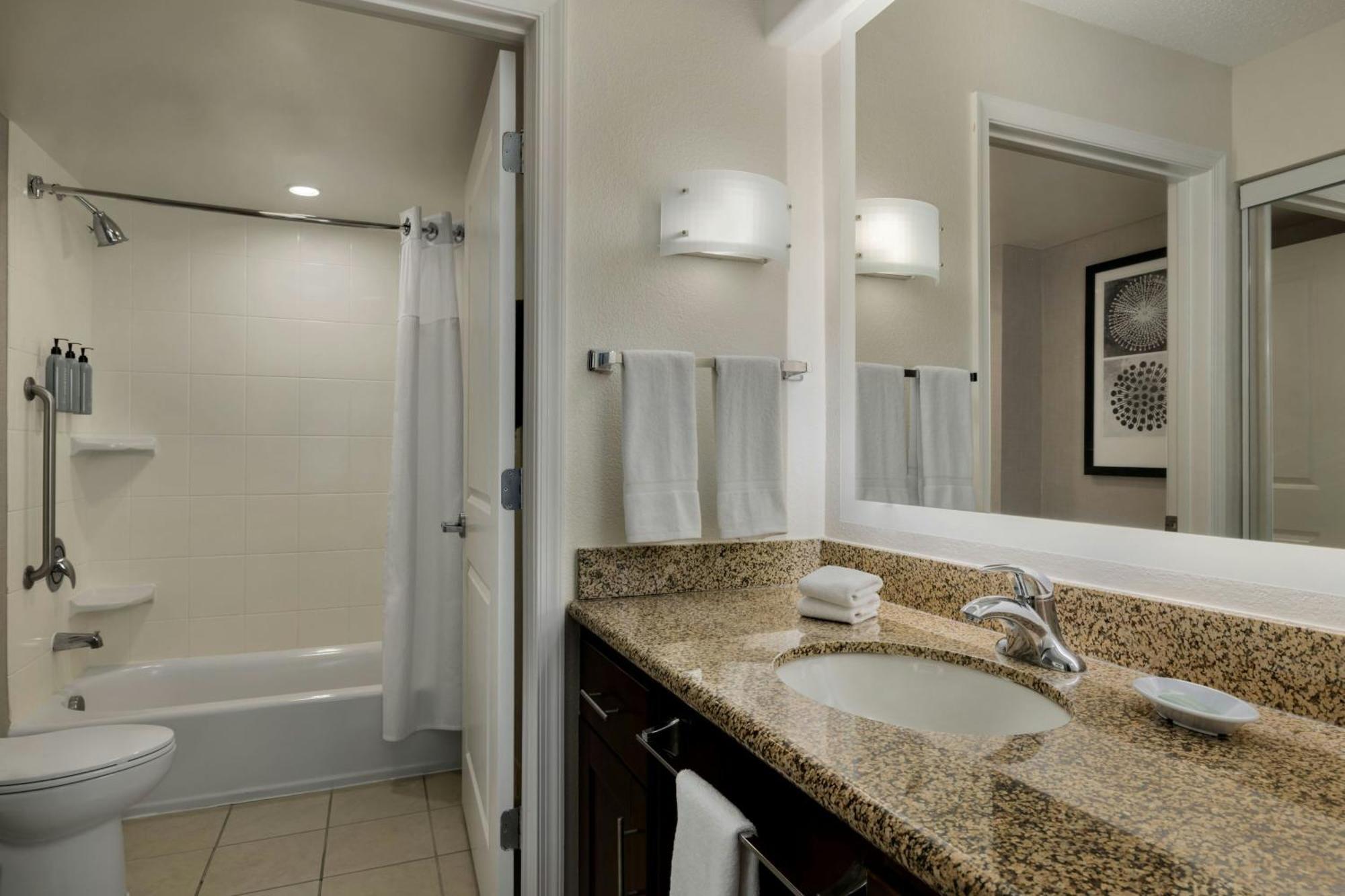 Residence Inn By Marriott Richmond Chester Woodvale Buitenkant foto